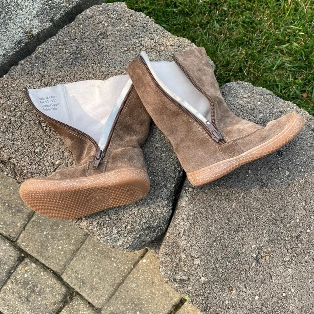 TIEMPO BOOTS~GOLD EMBOSSED~LEATHER CLOCK BUTTONS~TAUPE~SOFT SUEDE EXTERIOR ~BR